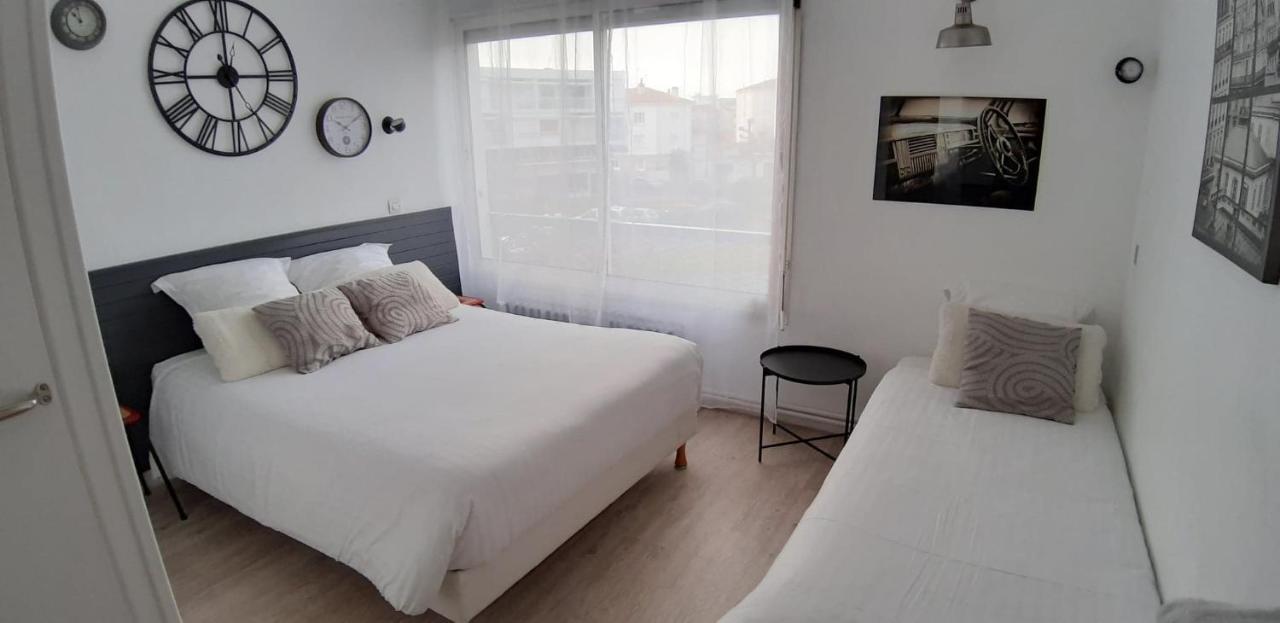 Hotel La Croisette & Restaurant Bistrot Gantier En Centre Ville Royan Luaran gambar